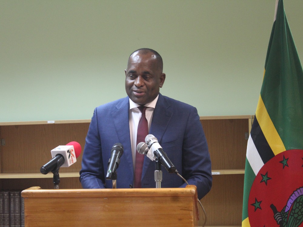 Christmas Message 2022 From Prime Minister Of Dominica Roosevelt Skerrit • Nature Isle News