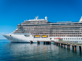 MV Seven Seas Grandeur
