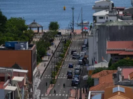 (FILES) This general view shows a street in Fort-de-France, on the French Caribbean island of Martinique on September 25, 2024. New riots in the French Caribbean island of Martinique saw one person killed by gunshot wounds, 12 police injured and stores looted, authorities said October 10, 2024. The island of 350,000 people has been shaken in recent weeks by violent protests over high prices. (Photo by Ed JONES / AFP)
