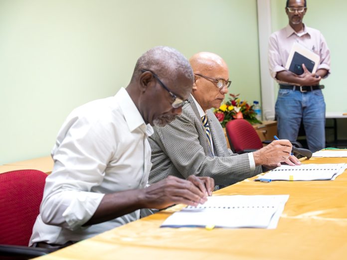 contract signing