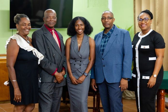 Rianna Patterson (middle) with the Dominica Public Service Union