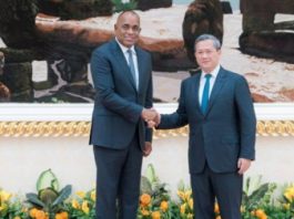 Prime Minister Roosevelt Skerrit and his host Prime Minister Samdech Thipadei of Cambodia
