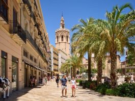 Spain announces visa-free travel for Dominica Valentine Kulikov